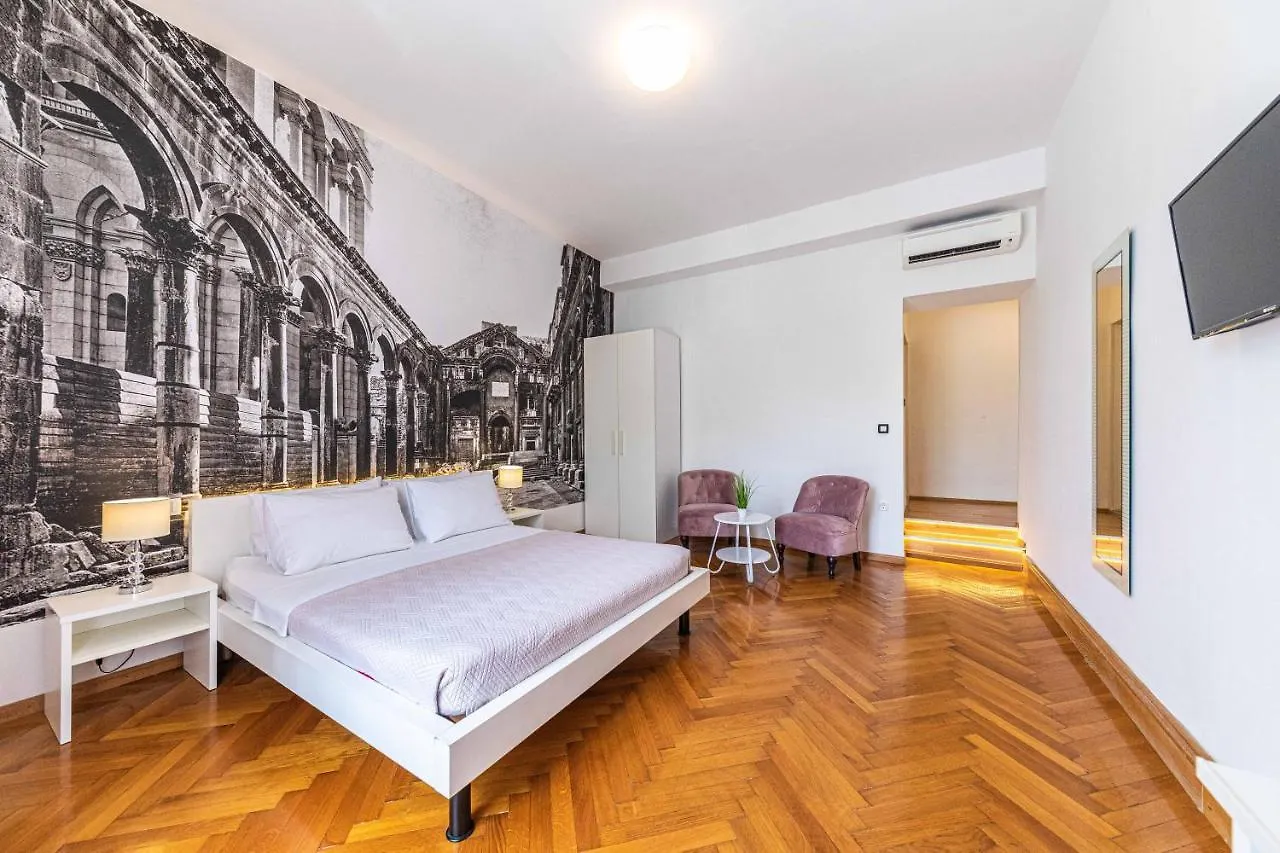 Cankareva City Rooms Split Guest house
